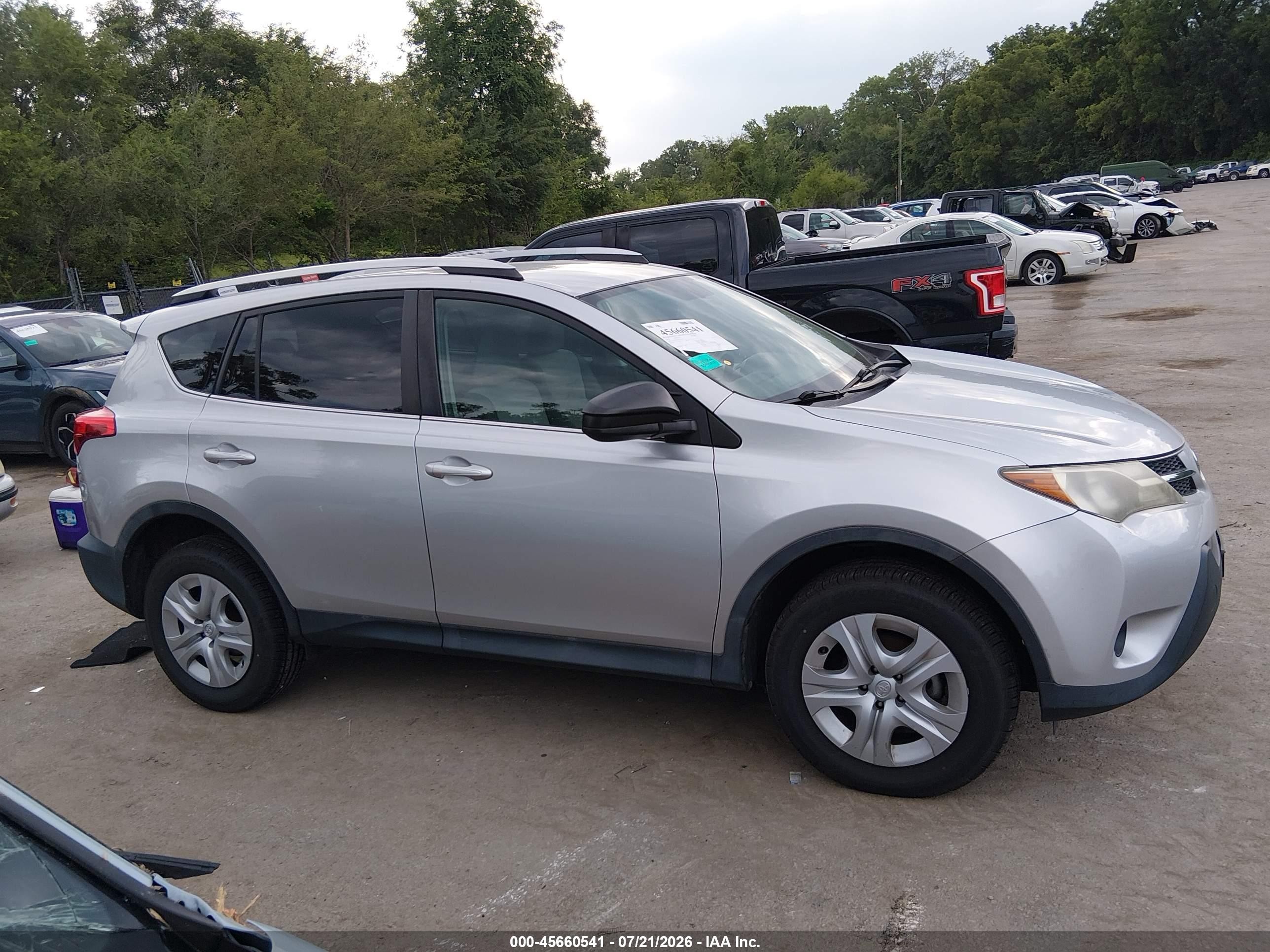 2013 Toyota Rav4 Le Silver vin: 2T3BFREV9DW122115