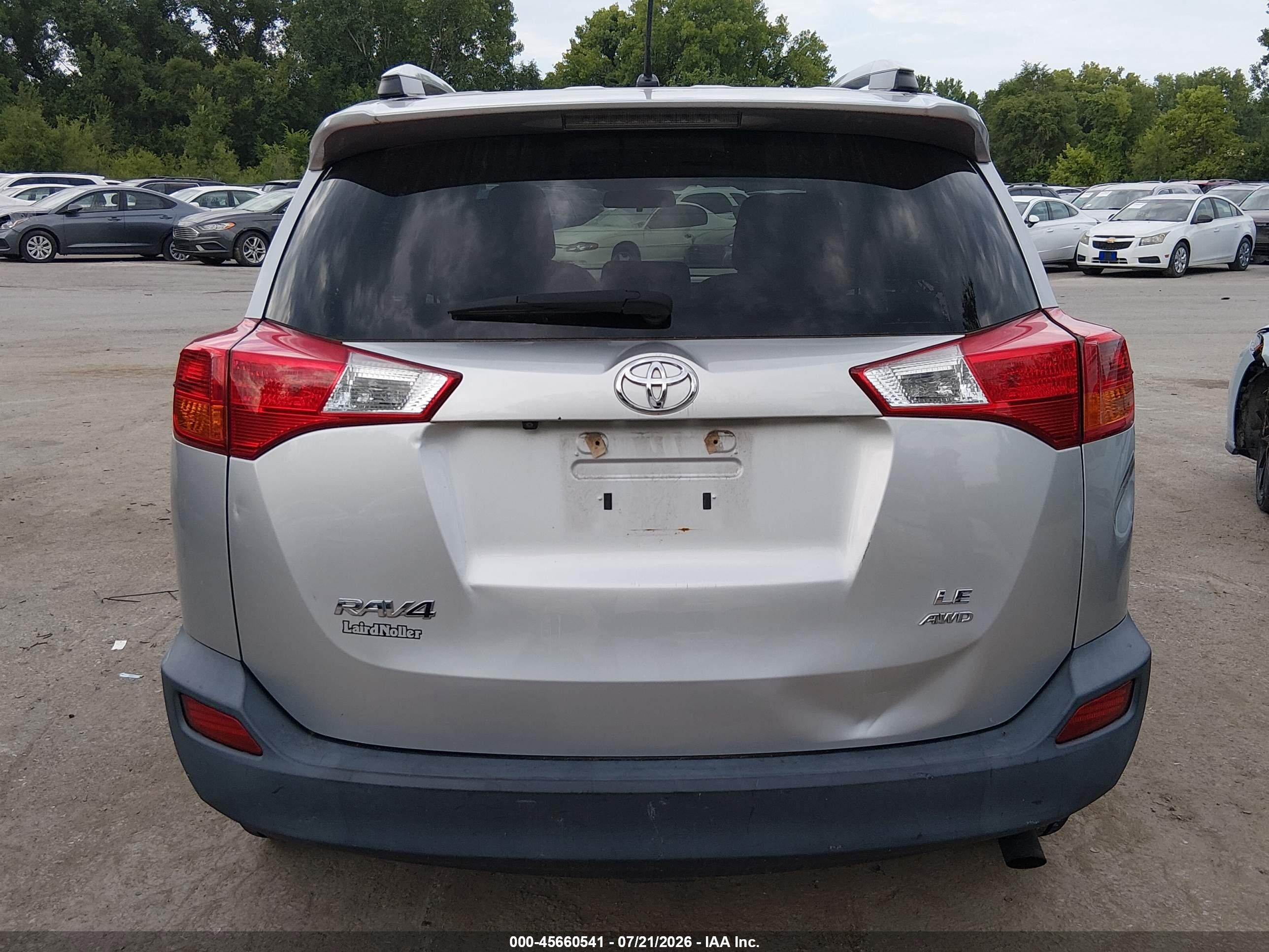 2013 Toyota Rav4 Le Silver vin: 2T3BFREV9DW122115