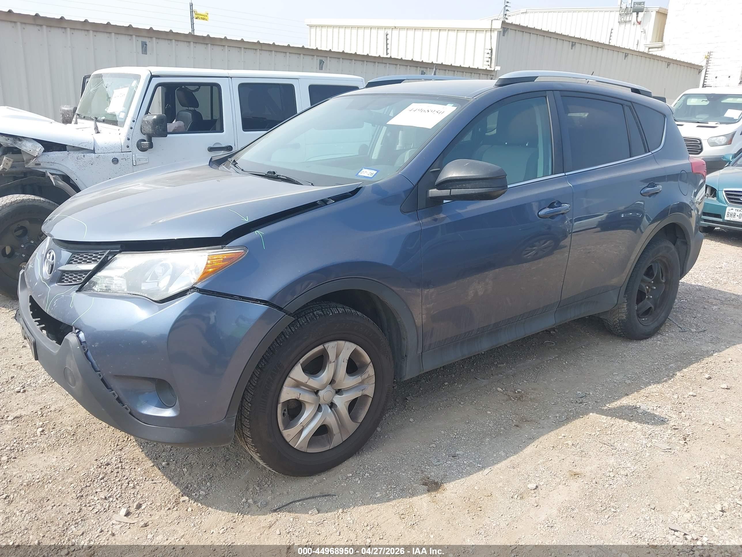 2014 Toyota Rav4 Le Blue vin: 2T3BFREV9EW173549