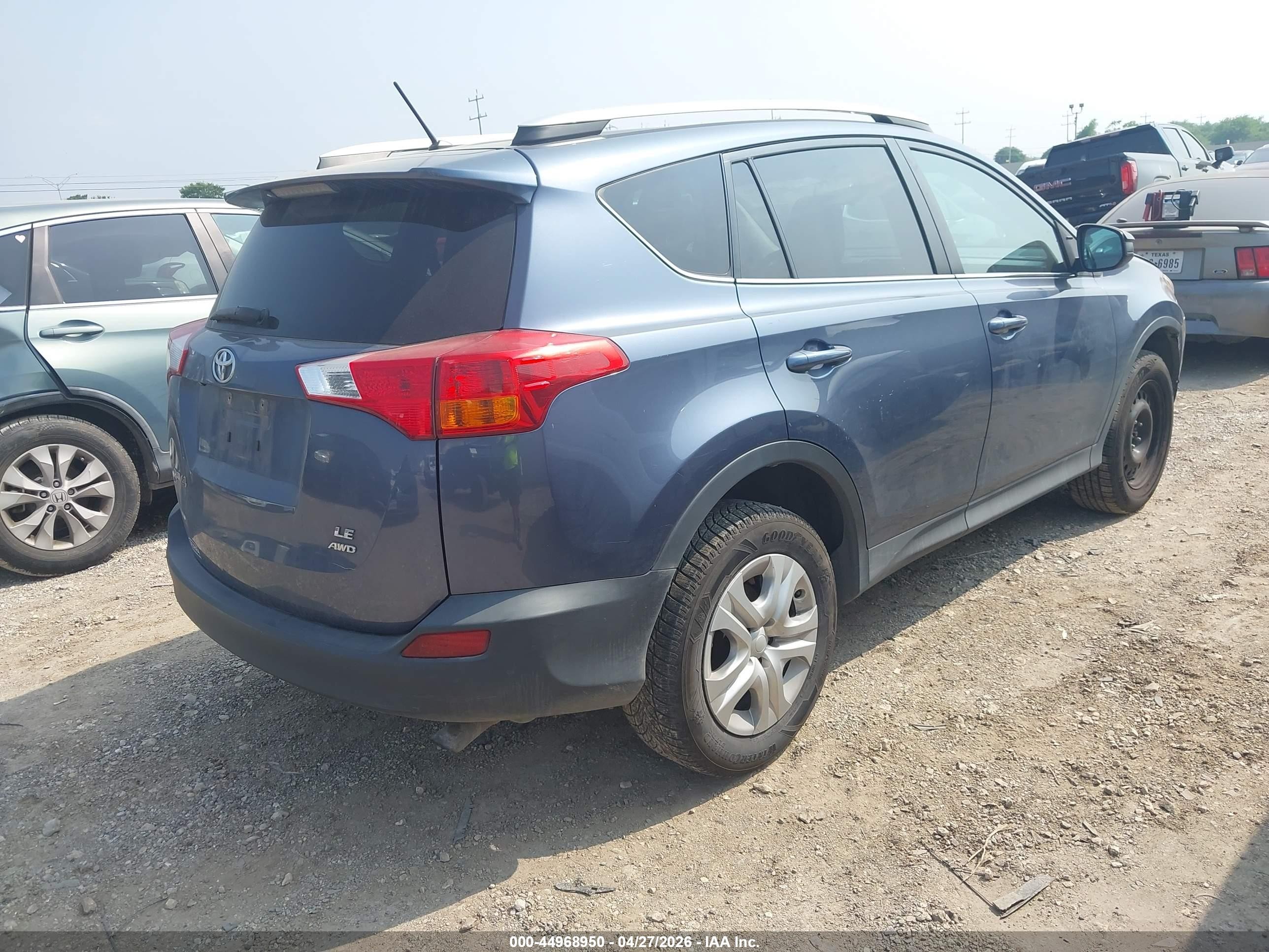 2014 Toyota Rav4 Le Blue vin: 2T3BFREV9EW173549