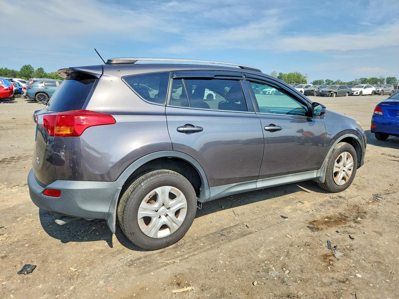 2014 Toyota Rav4 Le Gray vin: 2T3BFREV9EW195678