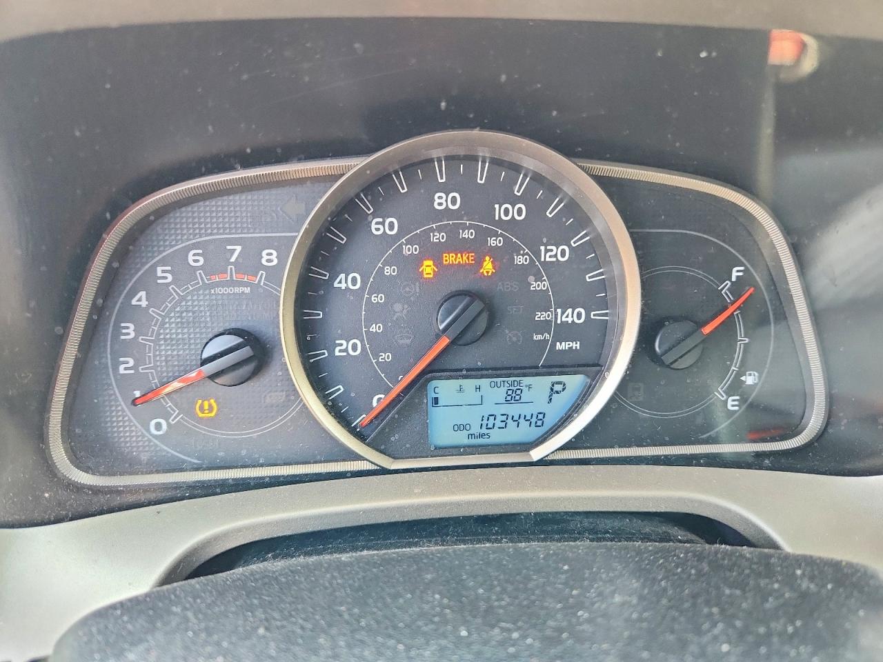 2014 Toyota Rav4 Le Gray vin: 2T3BFREV9EW195678