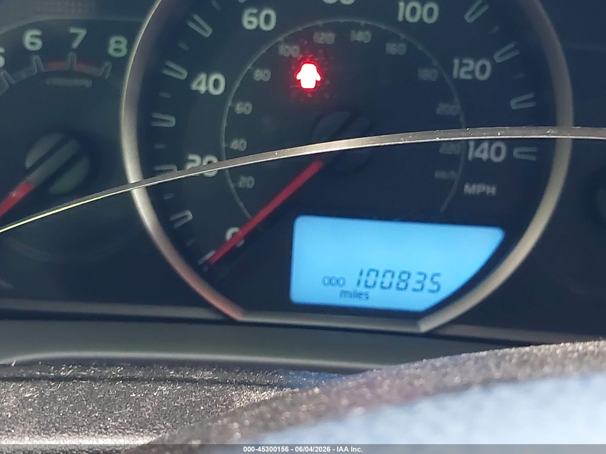 2015 Toyota Rav4 Le Gray vin: 2T3BFREV9FW260885