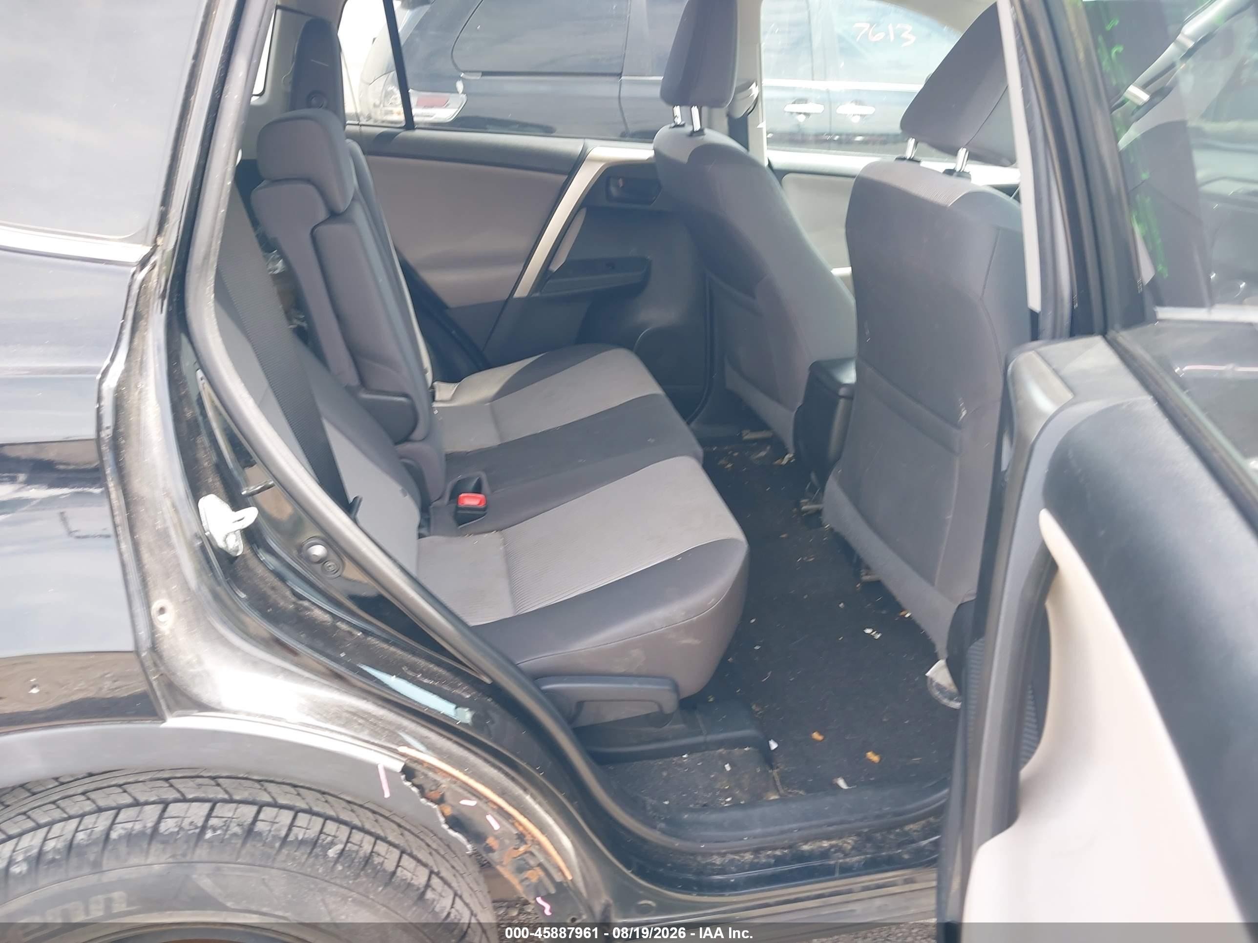 2015 Toyota Rav4 Le Черный vin: 2T3BFREV9FW340770