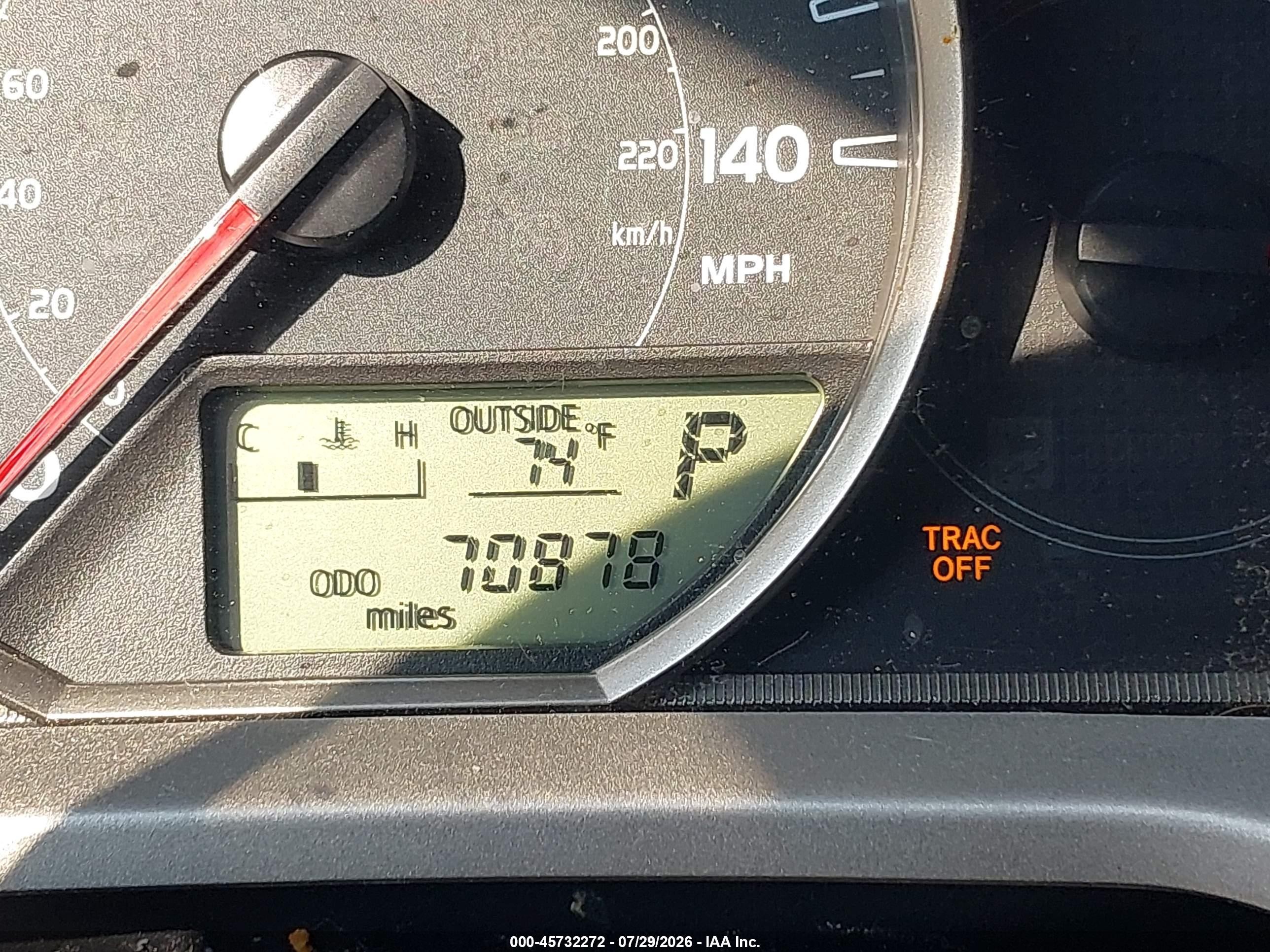 2015 Toyota Rav4 Le Orange vin: 2T3BFREV9FW351185