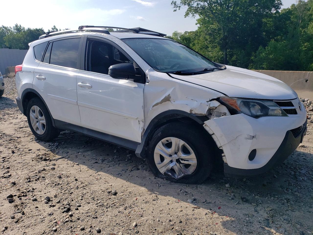 2015 Toyota Rav4 Le White vin: 2T3BFREV9FW354992