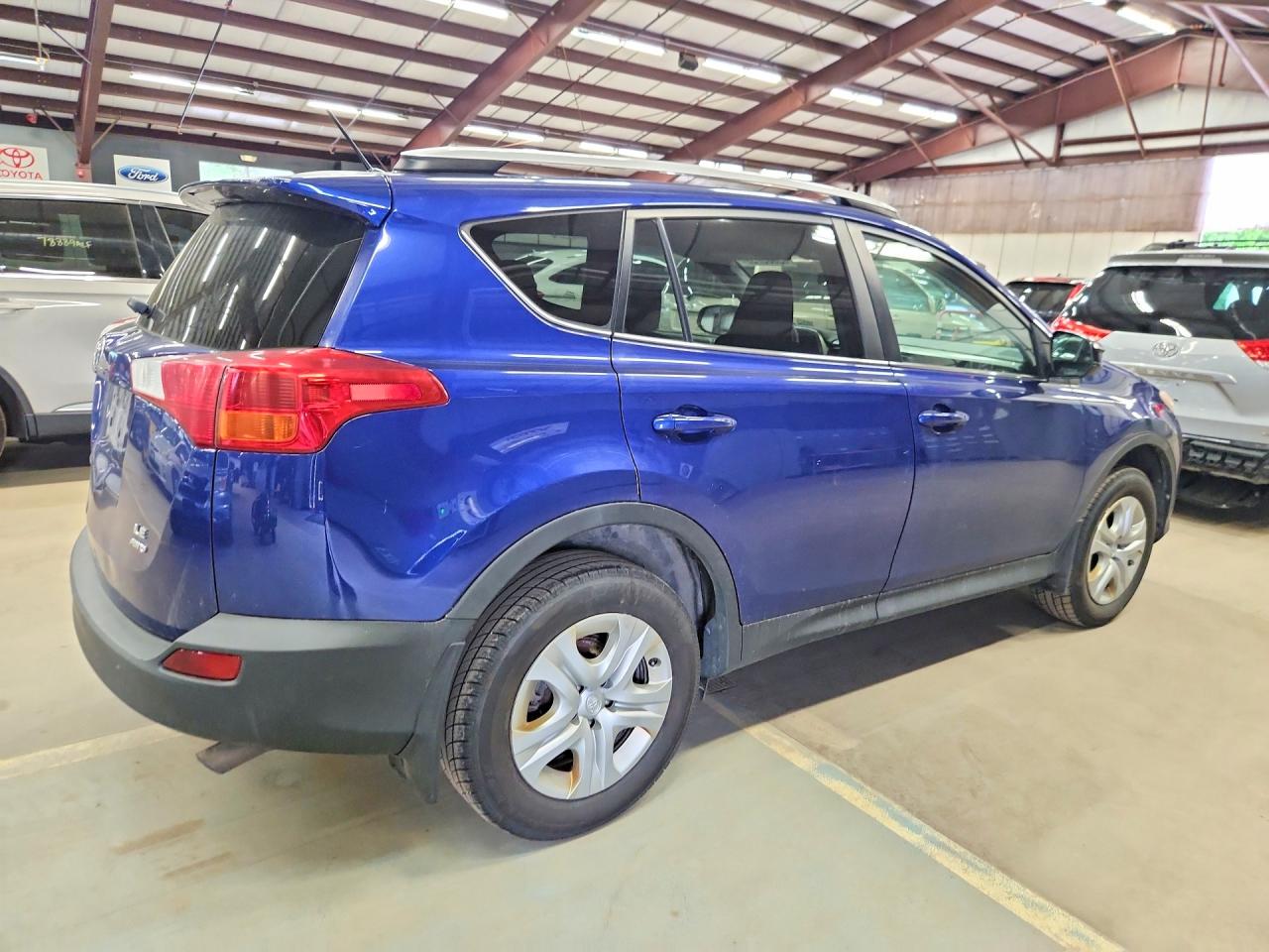2015 Toyota Rav4 Le Синий vin: 2T3BFREV9FW404015