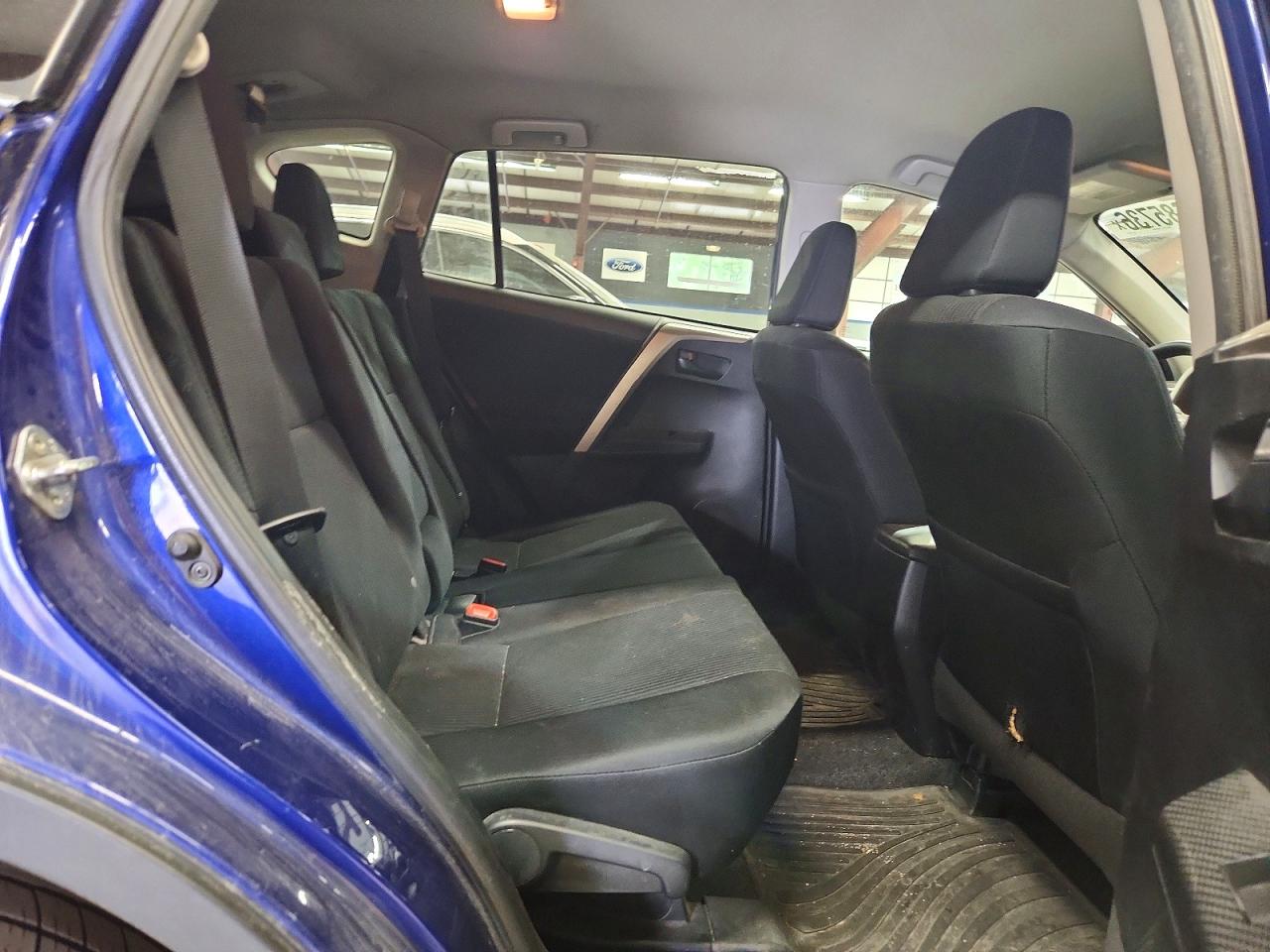 2015 Toyota Rav4 Le Синий vin: 2T3BFREV9FW404015
