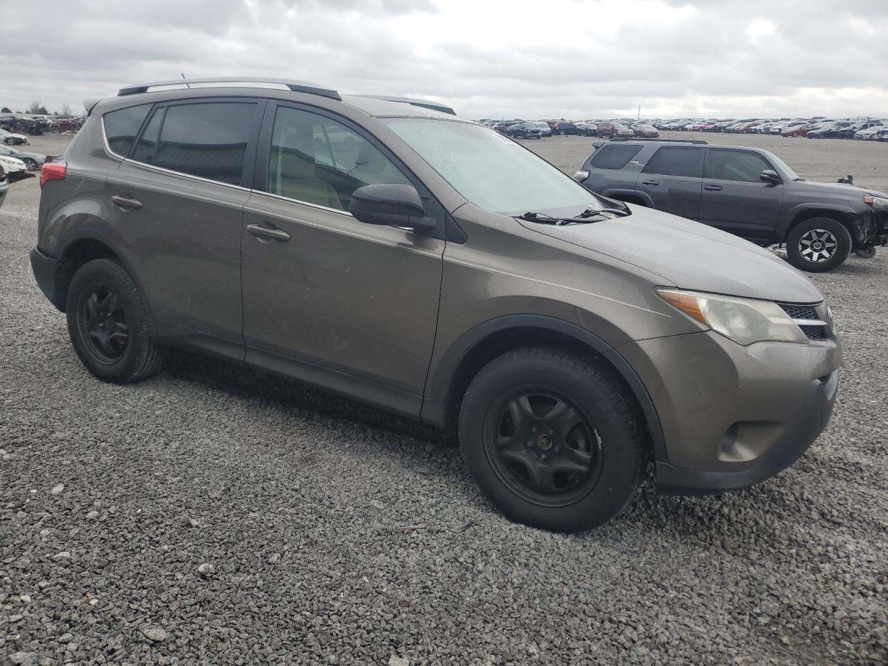 2013 Toyota Rav4 Le Gray vin: 2T3BFREVXDW005675