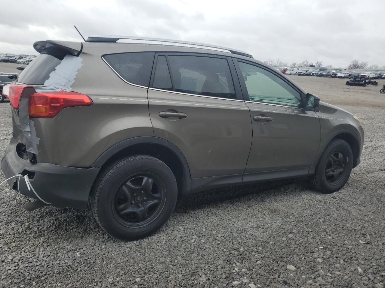 2013 Toyota Rav4 Le Gray vin: 2T3BFREVXDW005675