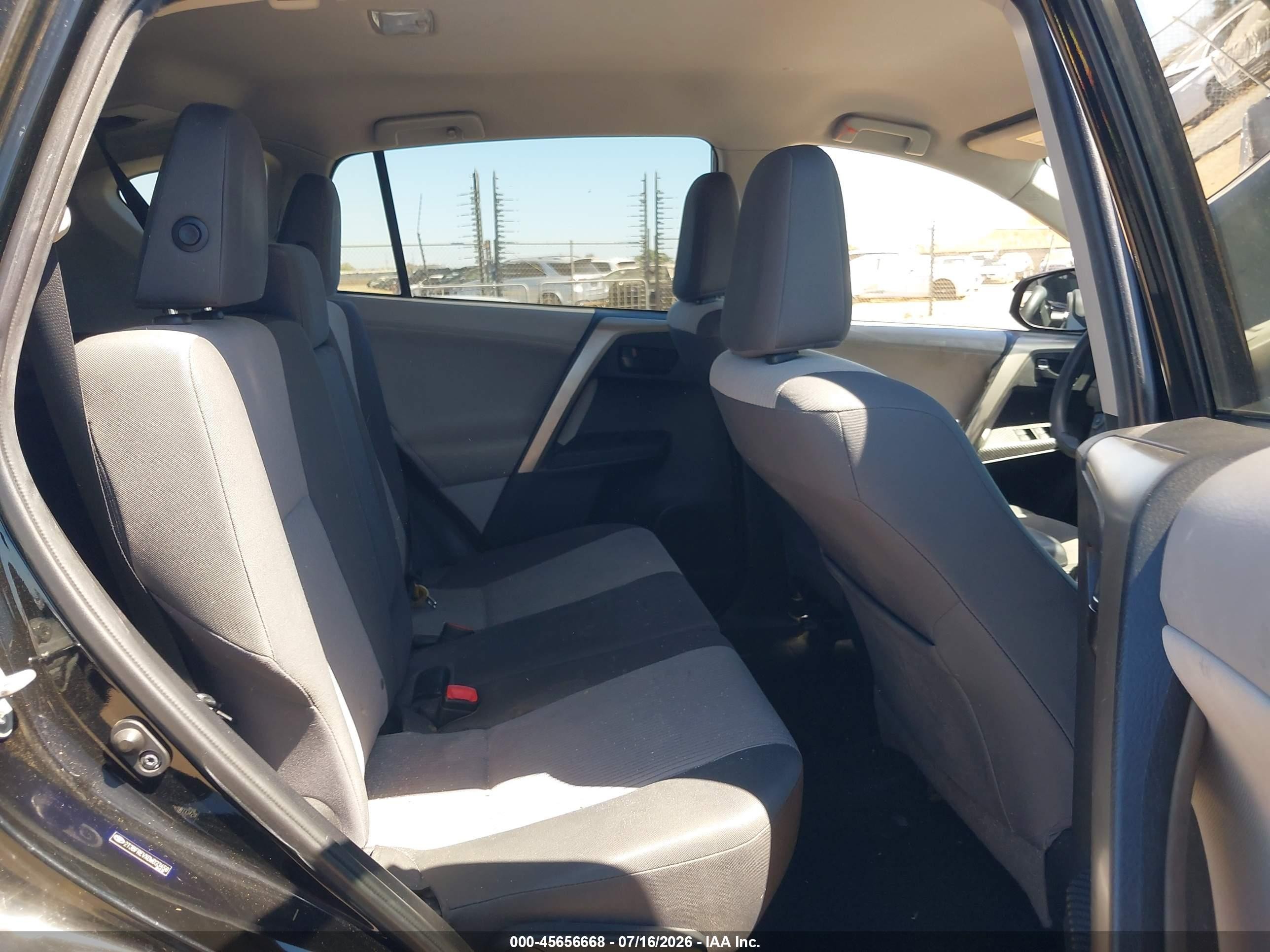 2013 Toyota Rav4 Le Black vin: 2T3BFREVXDW033458
