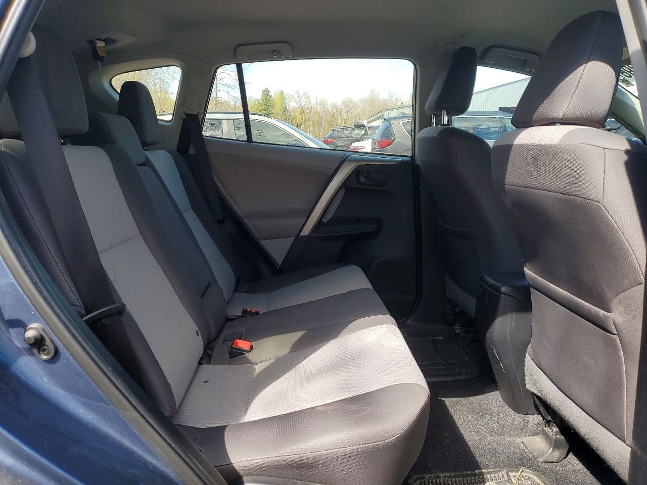 2013 Toyota Rav4 Le Blue vin: 2T3BFREVXDW061437