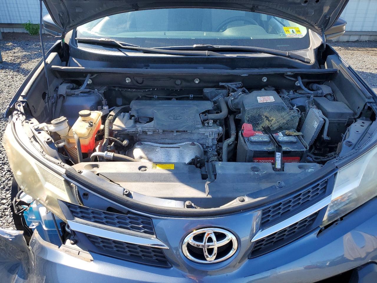 2013 Toyota Rav4 Le Blue vin: 2T3BFREVXDW079579