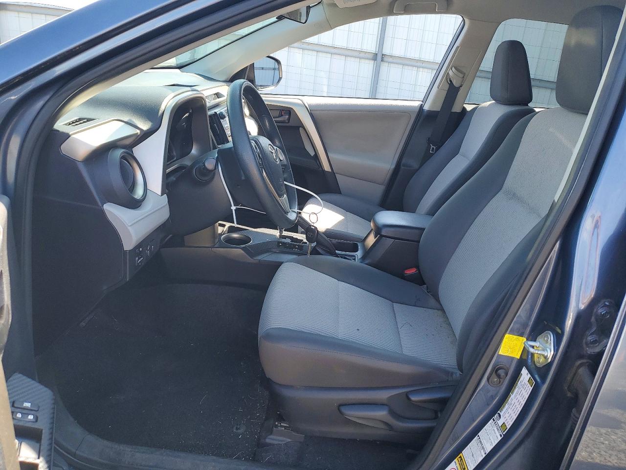 2013 Toyota Rav4 Le Blue vin: 2T3BFREVXDW079579