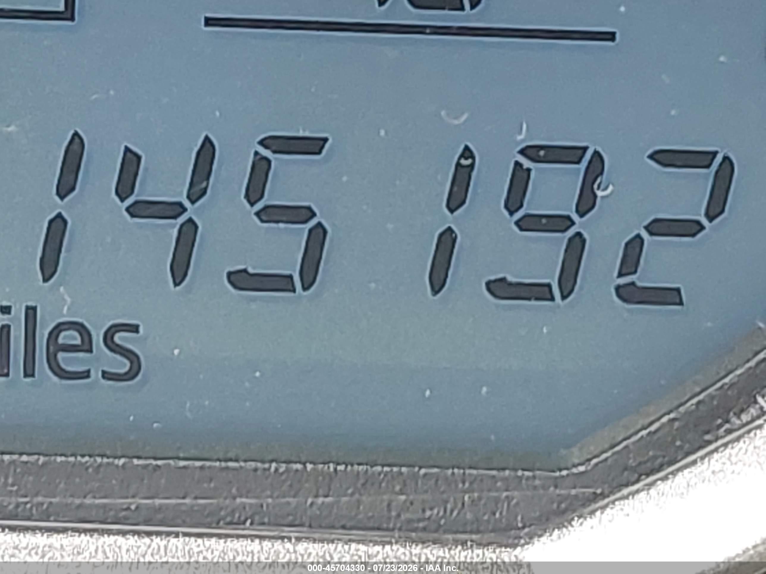 2013 Toyota Rav4 Le Silver vin: 2T3BFREVXDW092249