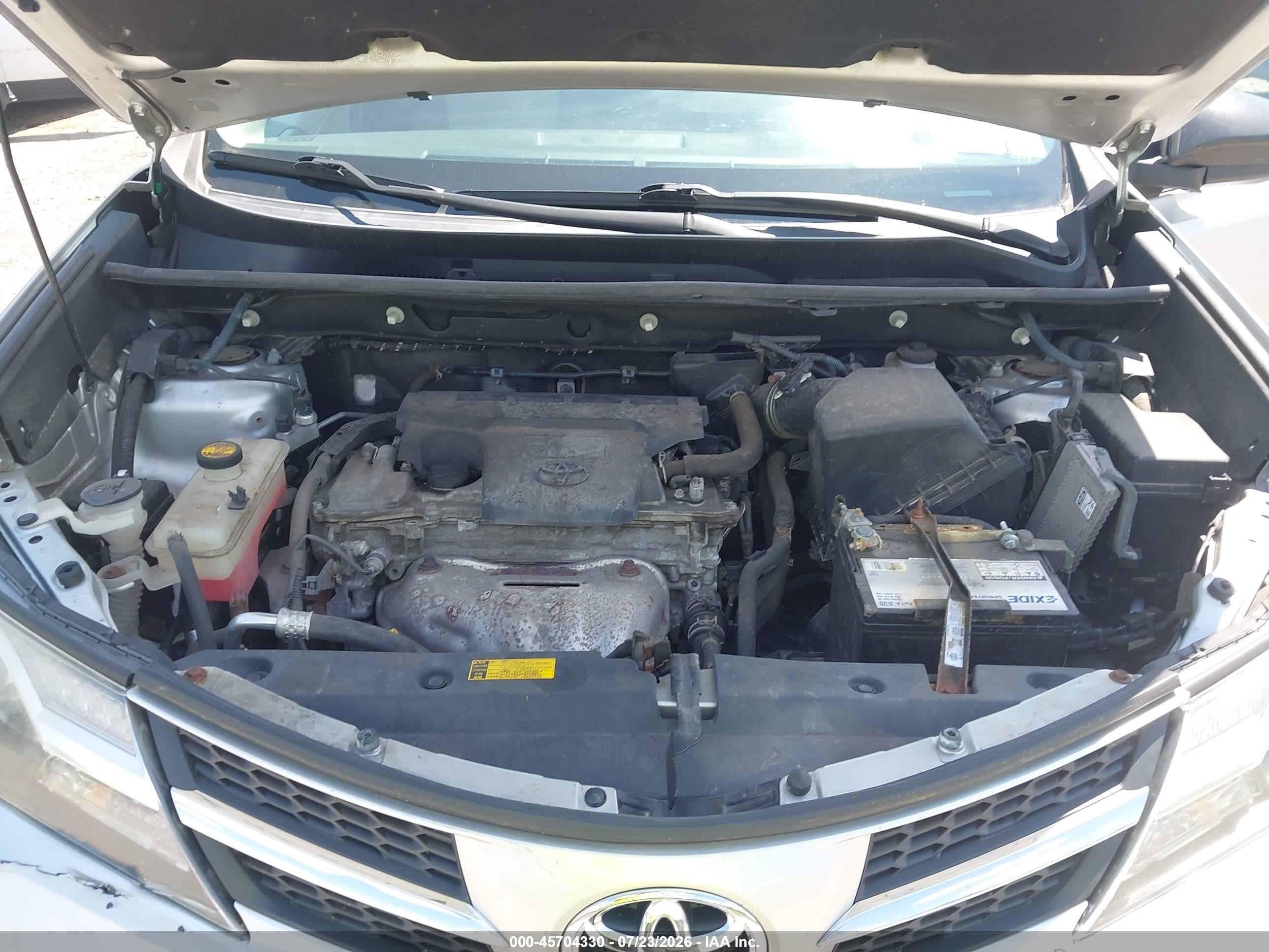 2013 Toyota Rav4 Le Silver vin: 2T3BFREVXDW092249