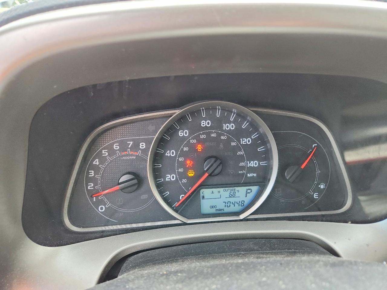2015 Toyota Rav4 Le Серебряный vin: 2T3BFREVXFW256022