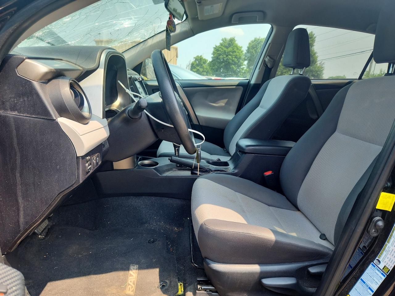 2015 Toyota Rav4 Le Black vin: 2T3BFREVXFW317689