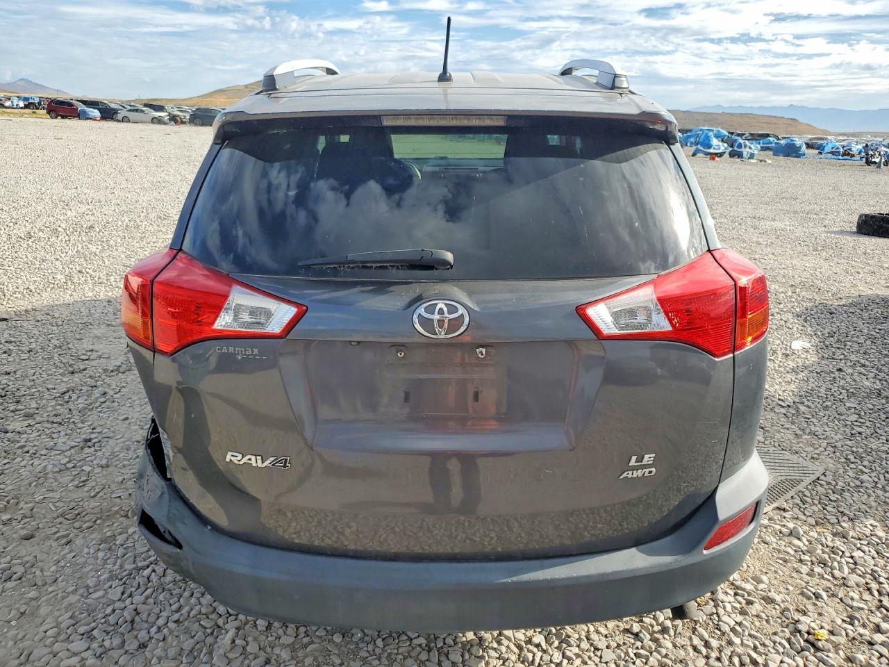 2015 Toyota Rav4 Le Silver vin: 2T3BFREVXFW321337