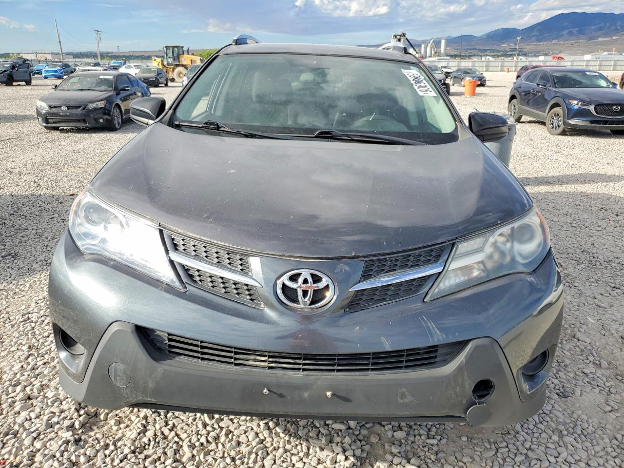 2015 Toyota Rav4 Le Silver vin: 2T3BFREVXFW321337