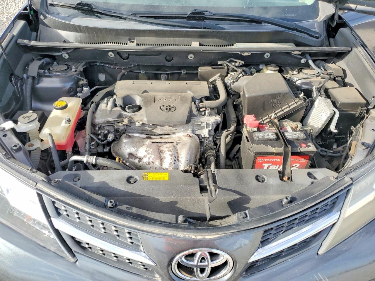 2015 Toyota Rav4 Le Silver vin: 2T3BFREVXFW321337