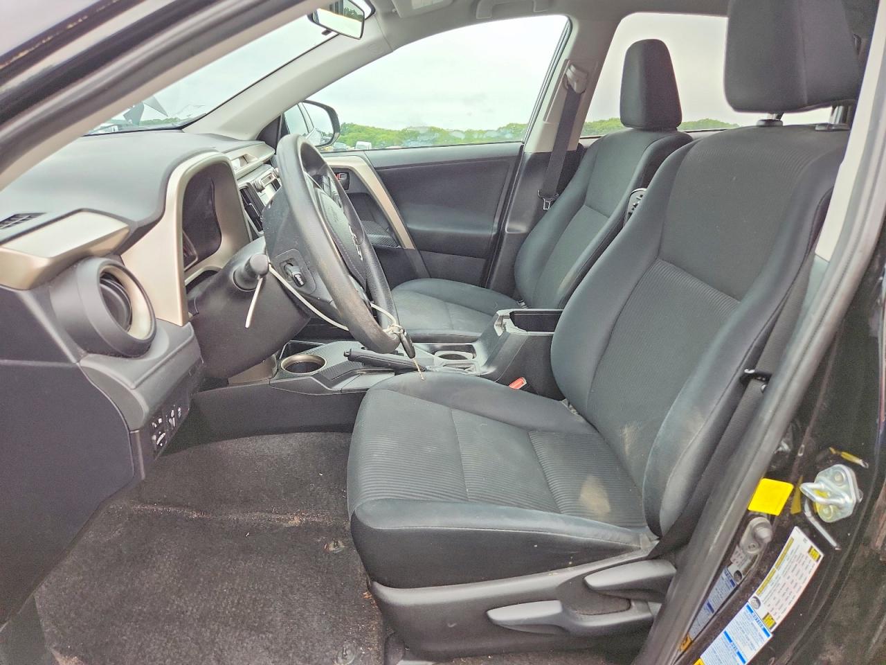 2015 Toyota Rav4 Le Black vin: 2T3BFREVXFW334024