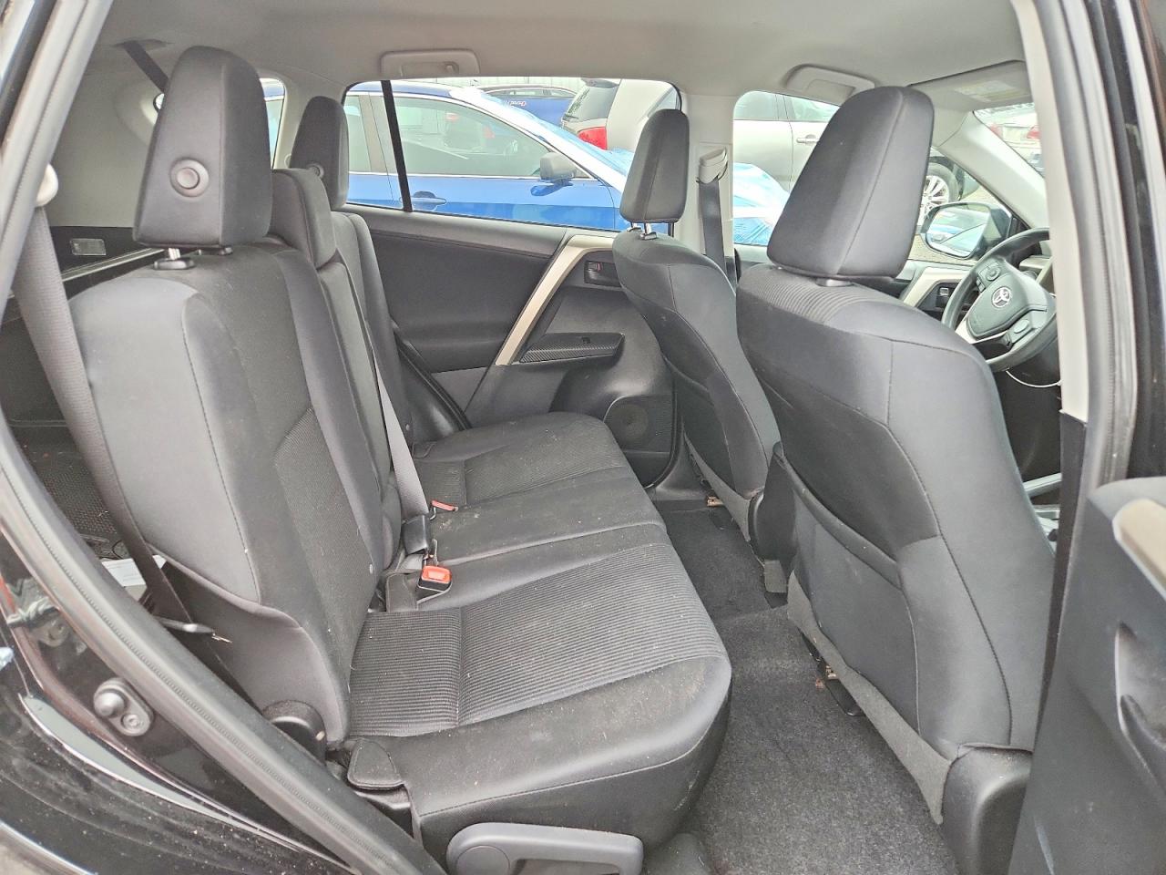 2015 Toyota Rav4 Le Black vin: 2T3BFREVXFW334024