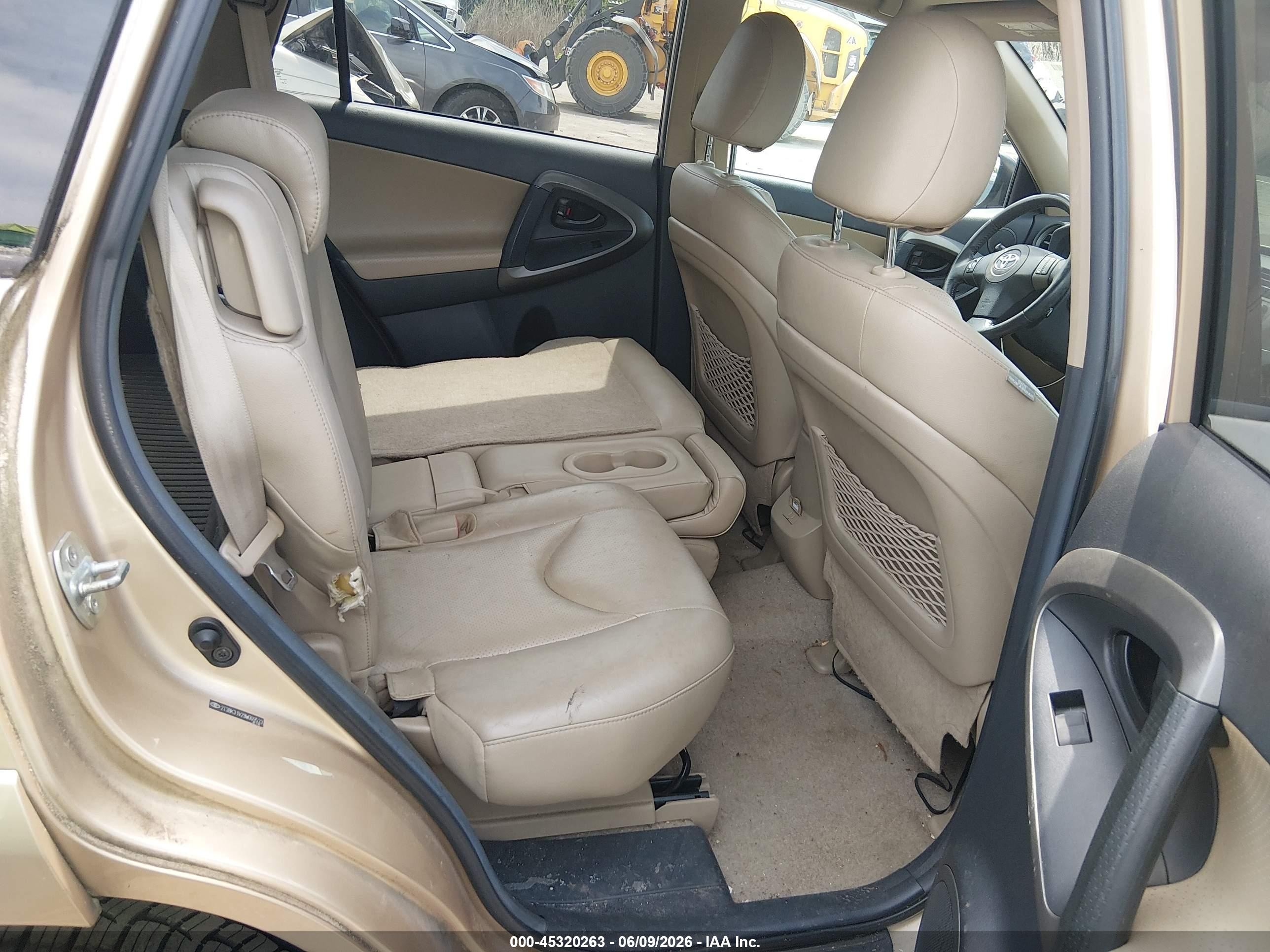 2009 Toyota Rav4 Limited V6 Gold vin: 2T3BK31V29W009533