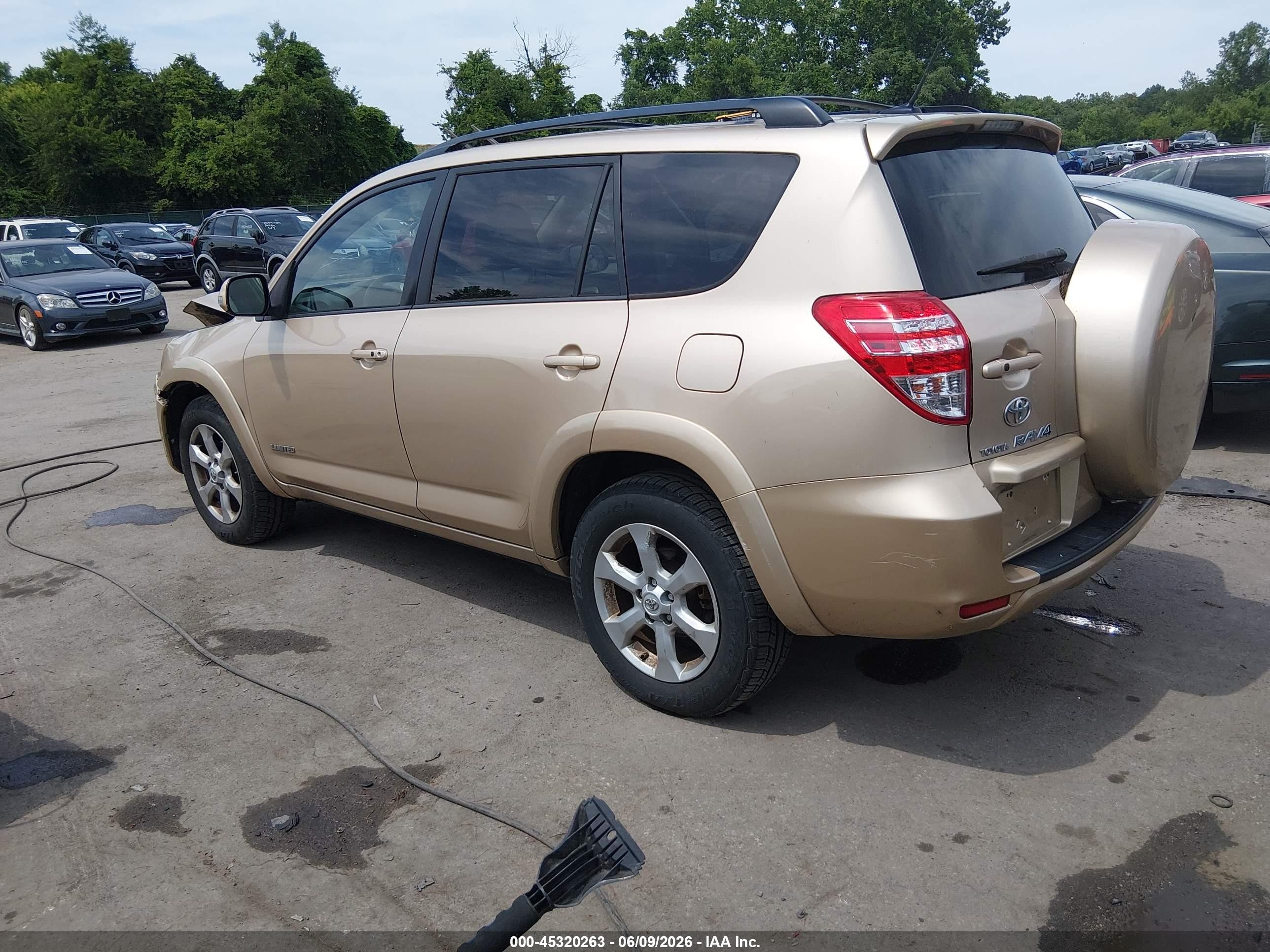 2009 Toyota Rav4 Limited V6 Gold vin: 2T3BK31V29W009533