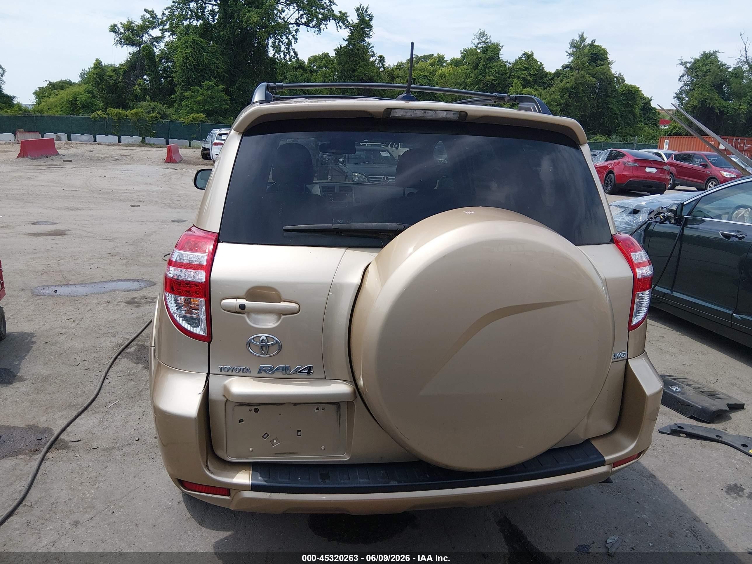 2009 Toyota Rav4 Limited V6 Gold vin: 2T3BK31V29W009533