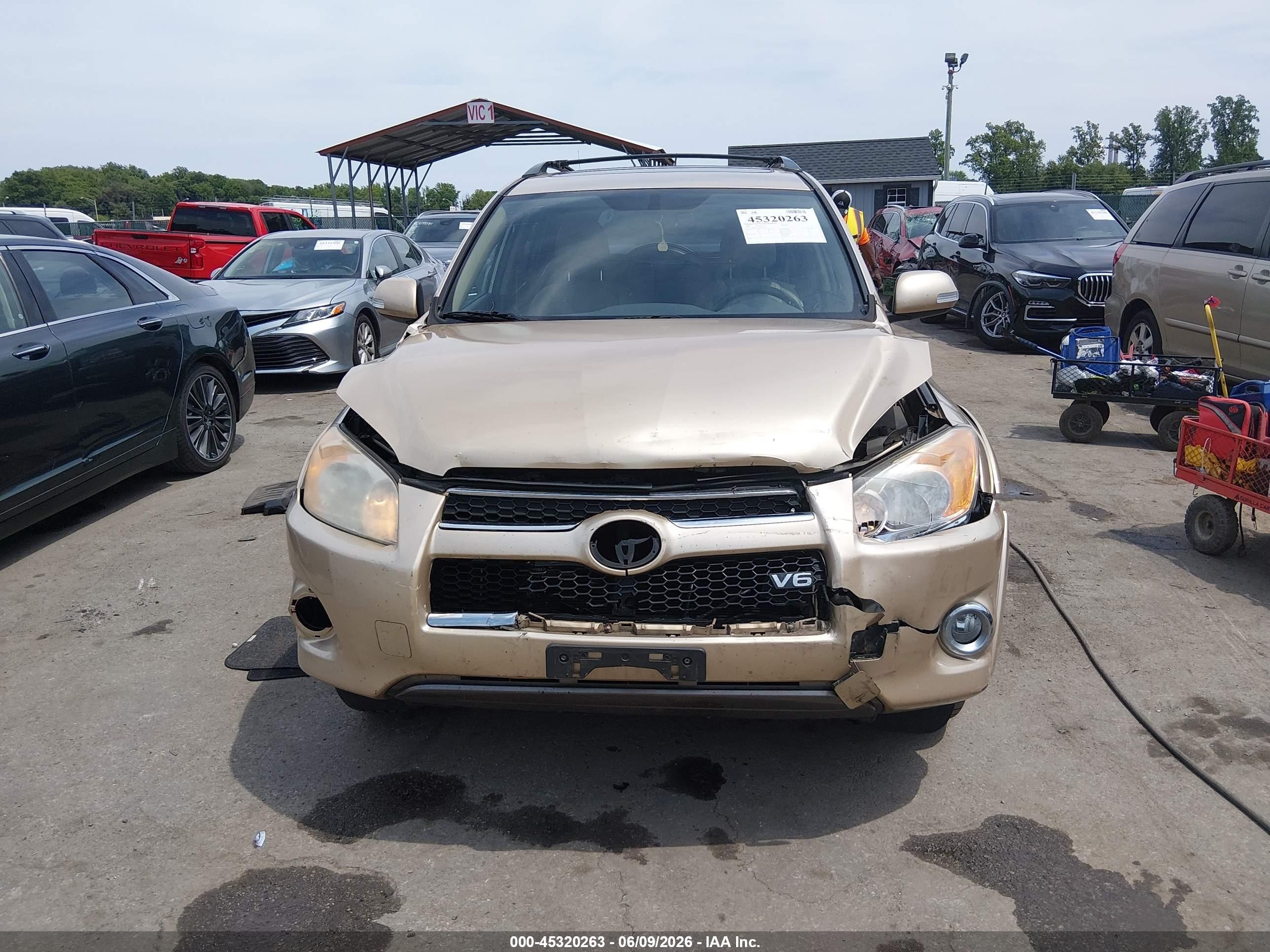 2009 Toyota Rav4 Limited V6 Gold vin: 2T3BK31V29W009533