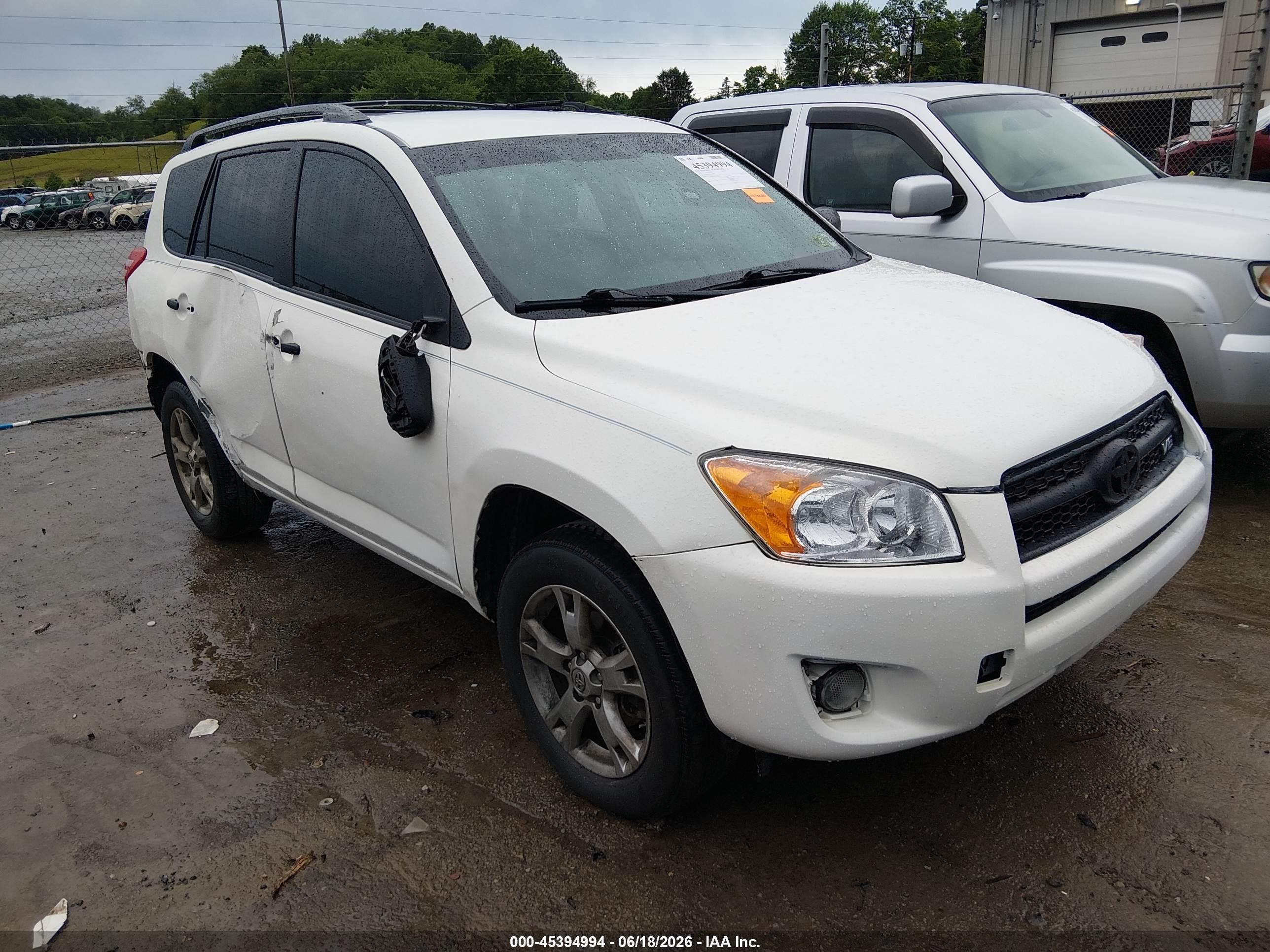 2010 Toyota Rav4 Base V6 White vin: 2T3BK4DV0AW028264
