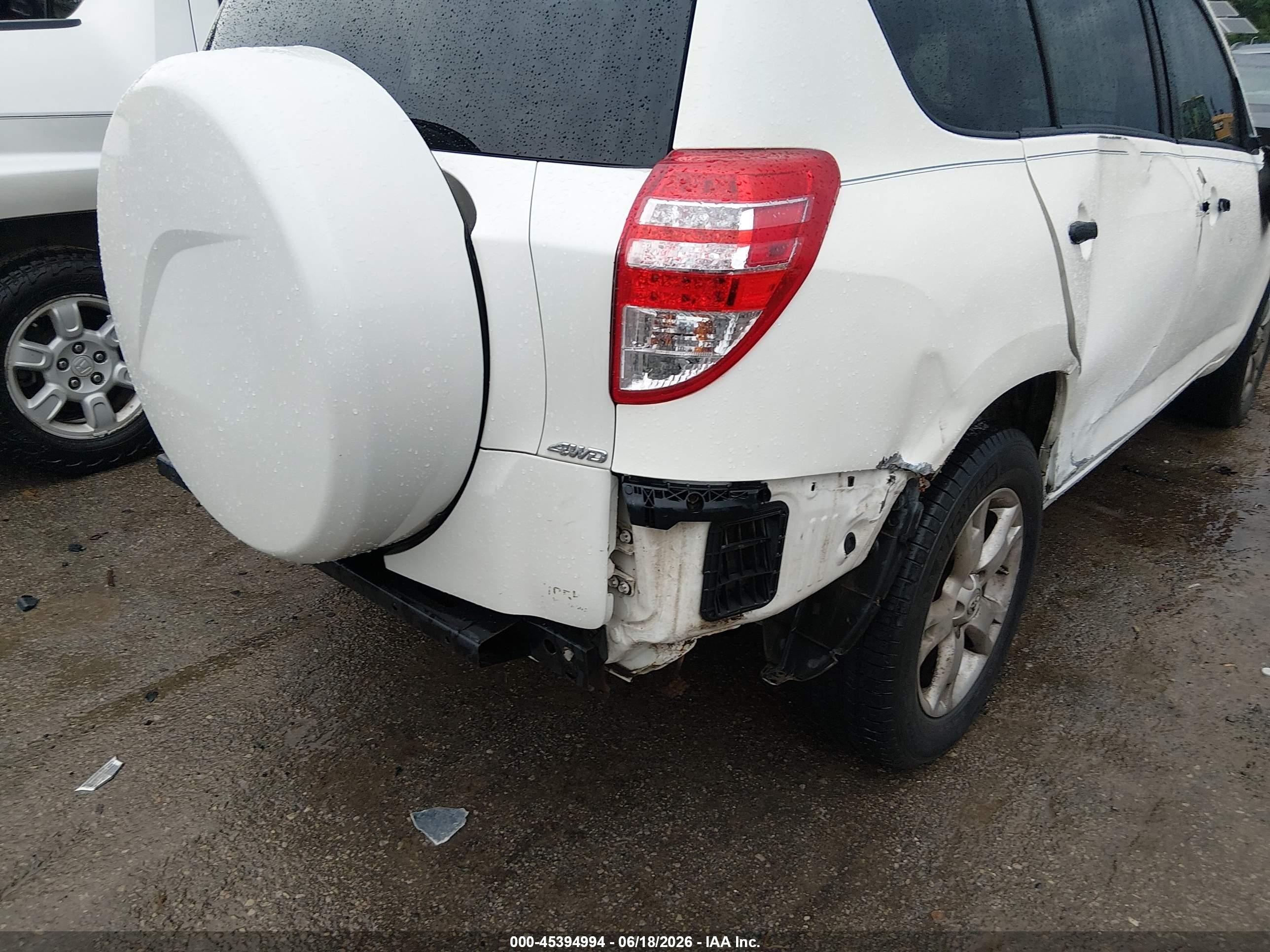 2010 Toyota Rav4 Base V6 White vin: 2T3BK4DV0AW028264