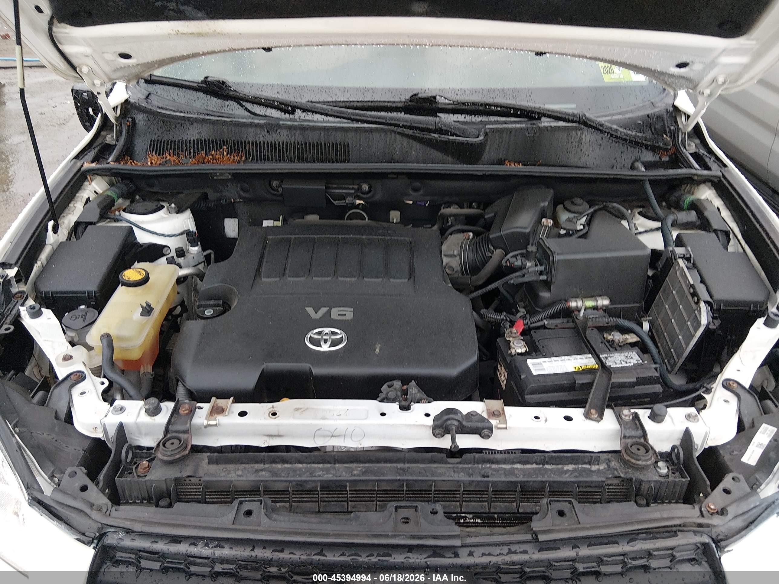 2010 Toyota Rav4 Base V6 White vin: 2T3BK4DV0AW028264
