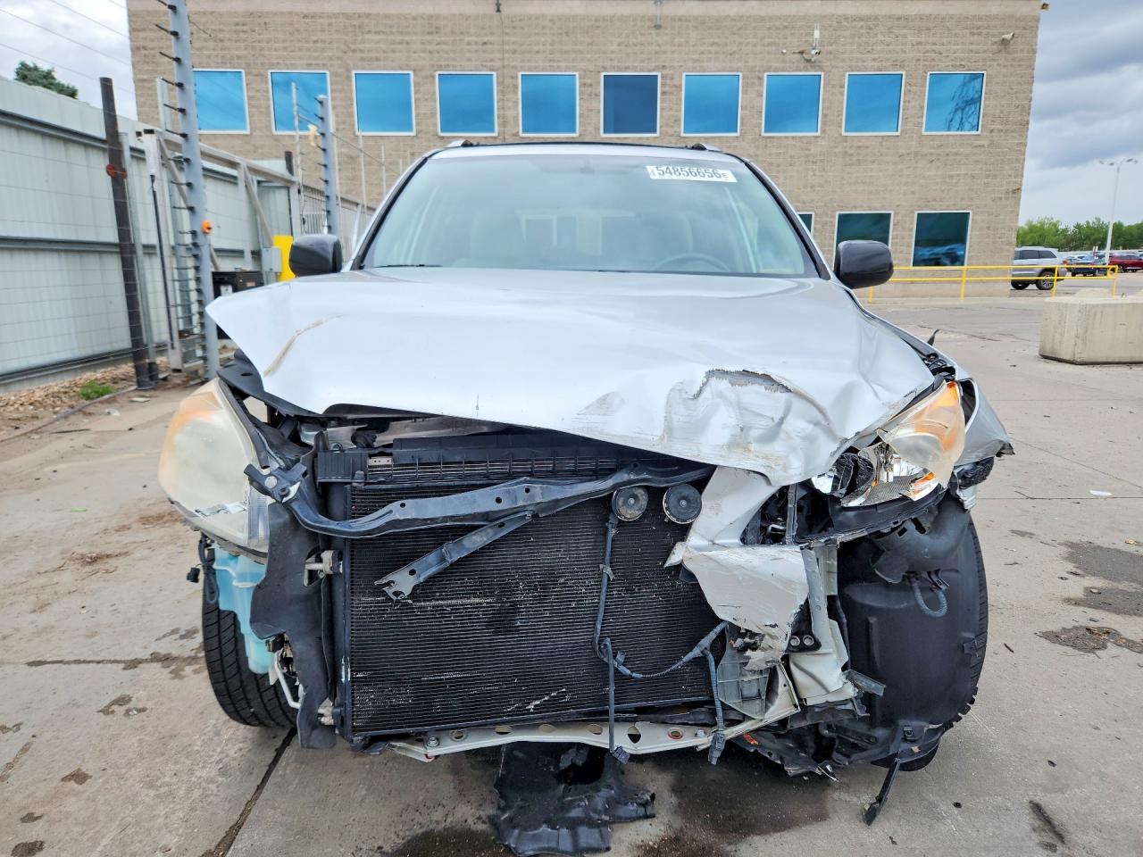 2011 Toyota Rav4 Base Серебряный vin: 2T3BK4DV0BW040965