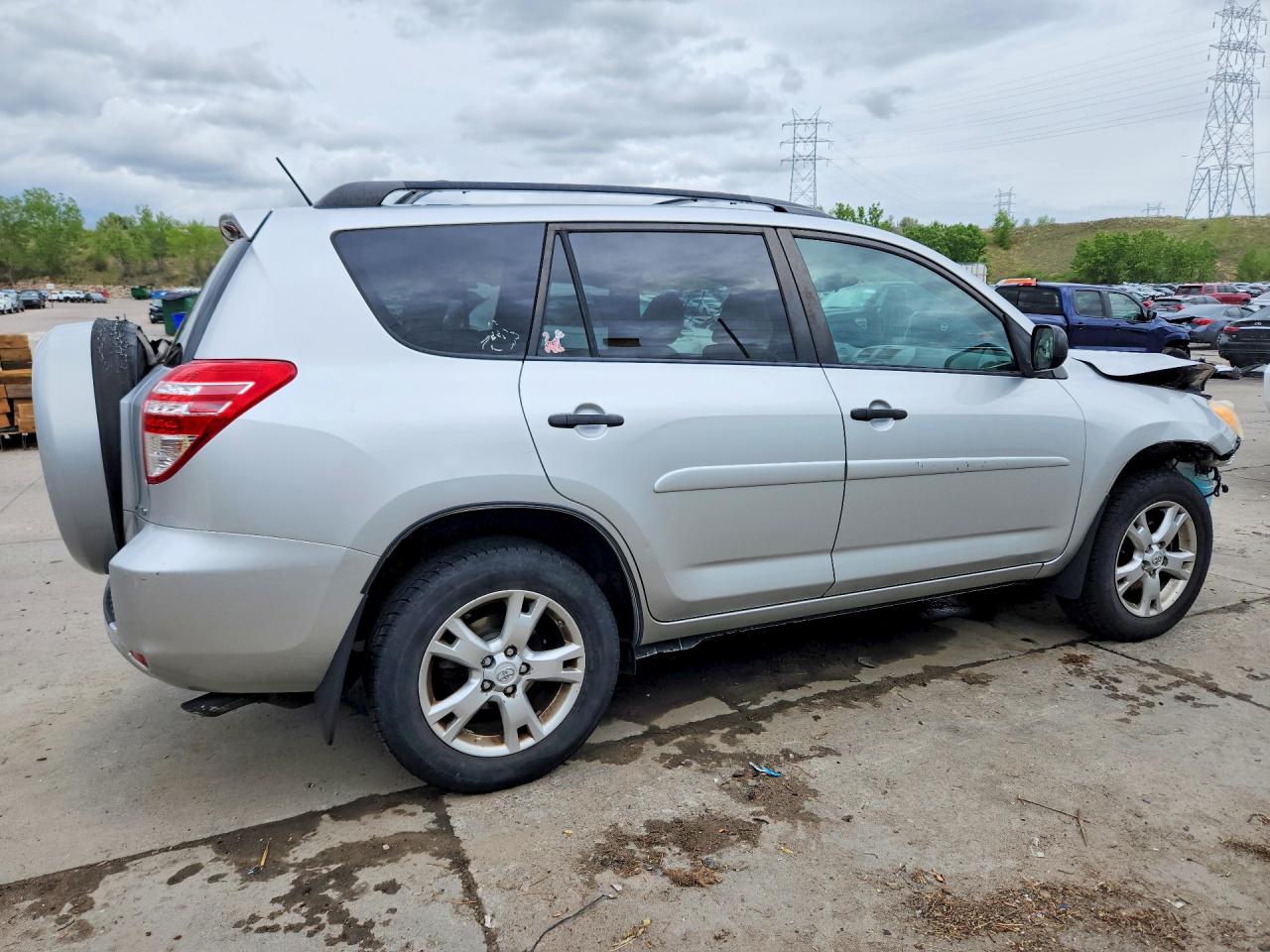 2011 Toyota Rav4 Base Серебряный vin: 2T3BK4DV0BW040965