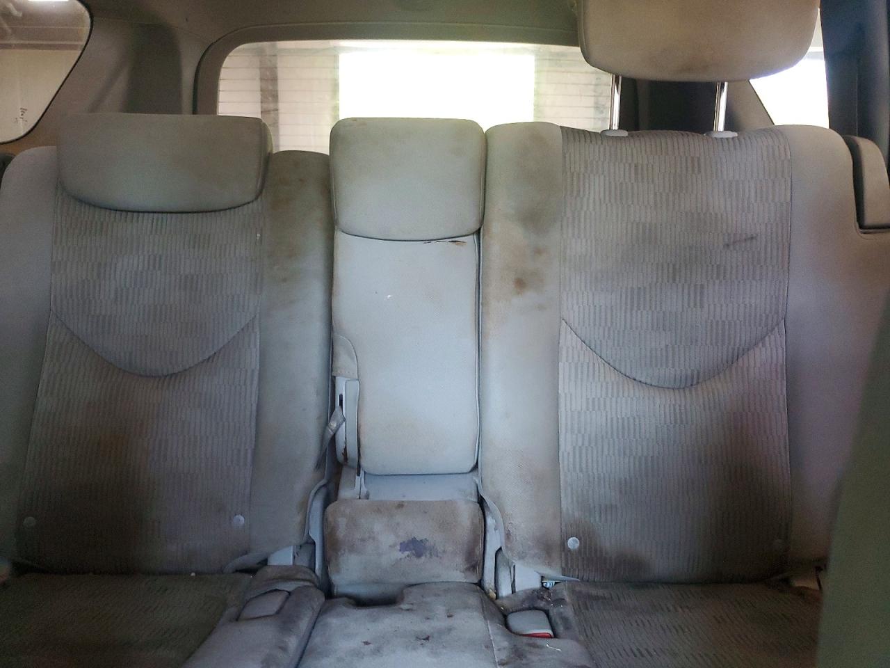 2011 Toyota Rav4 Base Silver vin: 2T3BK4DV1BW046855
