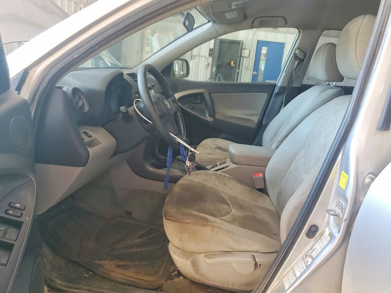 2011 Toyota Rav4 Base Silver vin: 2T3BK4DV1BW046855