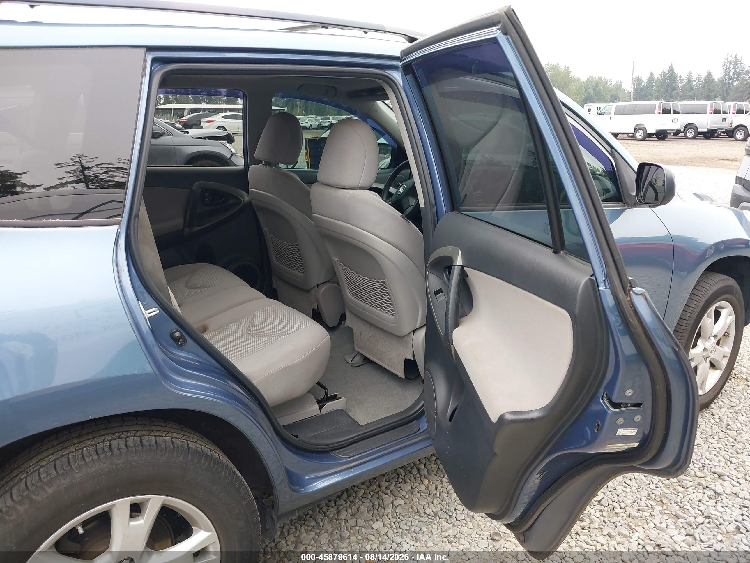 2011 Toyota Rav4 Base V6 Blue vin: 2T3BK4DV1BW050467