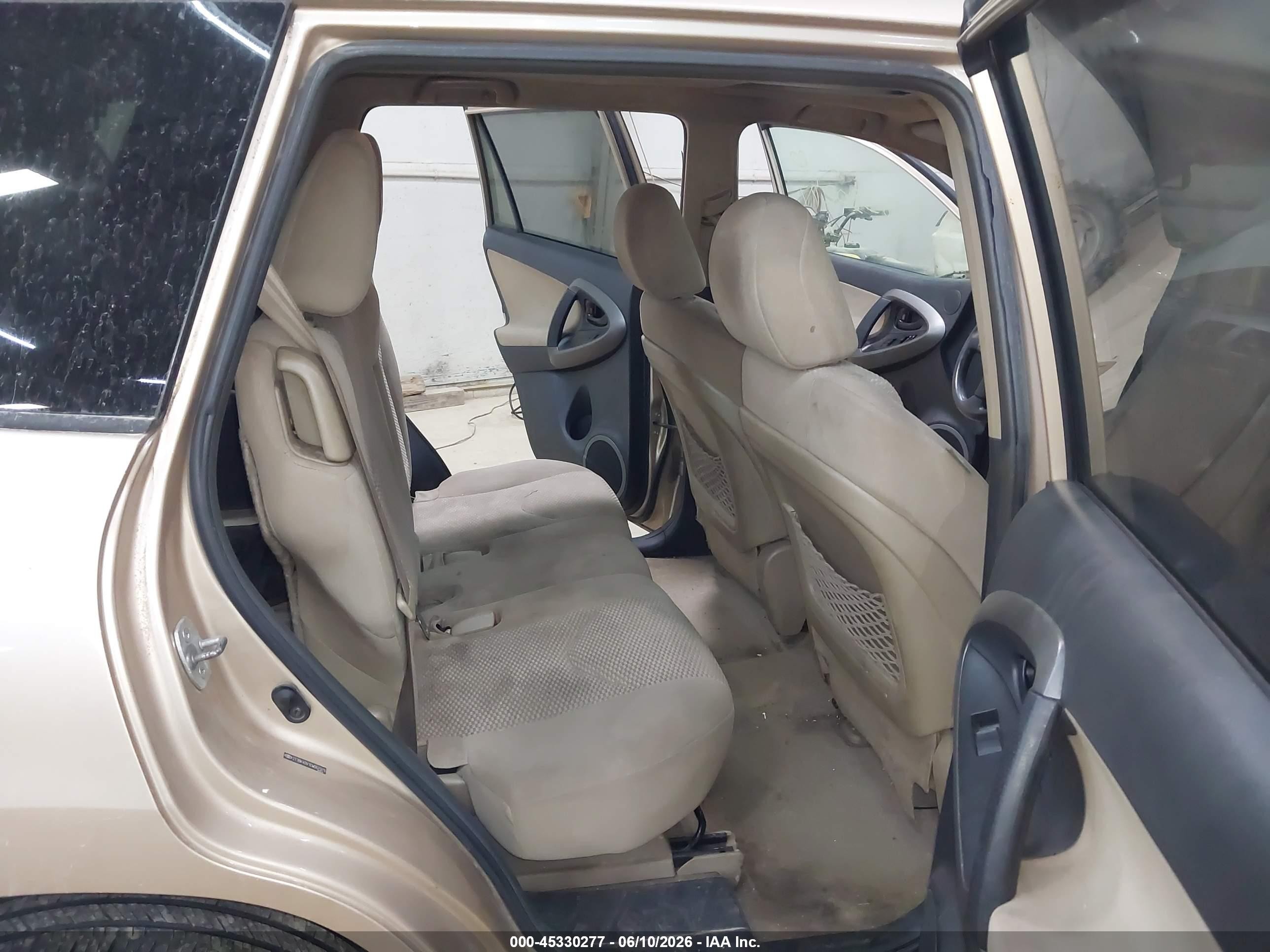 2012 Toyota Rav4 Base V6 Gold vin: 2T3BK4DV1CW067979