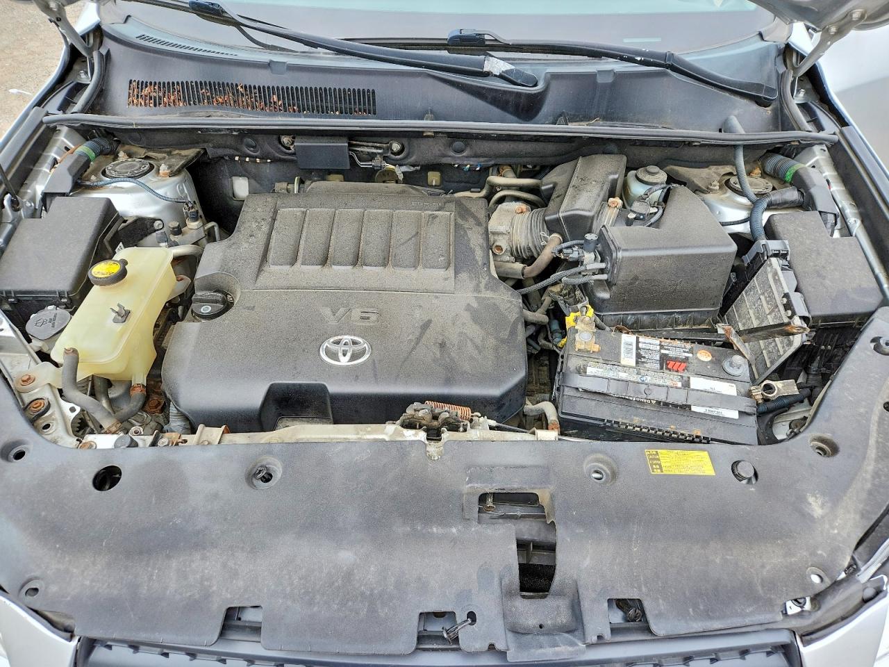2010 Toyota Rav4 Base Silver vin: 2T3BK4DV2AW023163