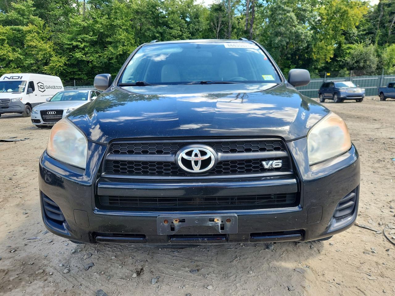 2011 Toyota Rav4 Base Black vin: 2T3BK4DV2BW050171