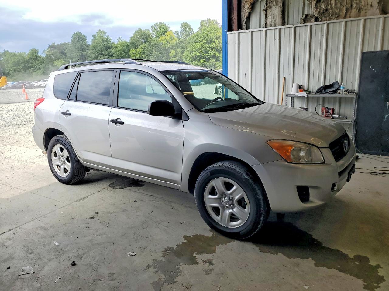 2011 Toyota Rav4 Base Silver vin: 2T3BK4DV2BW060652