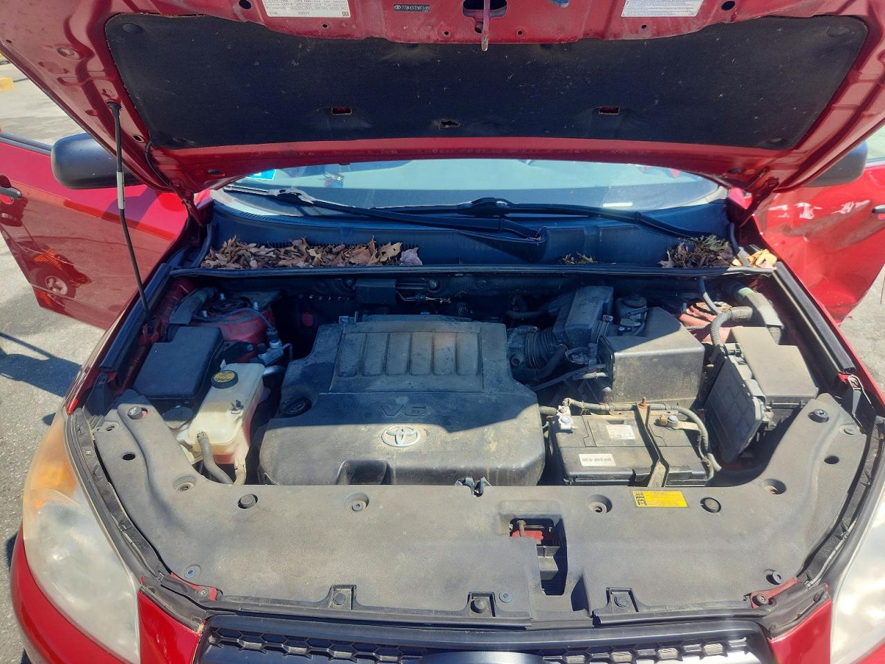 2012 Toyota Rav4 Red vin: 2T3BK4DV2CW074469