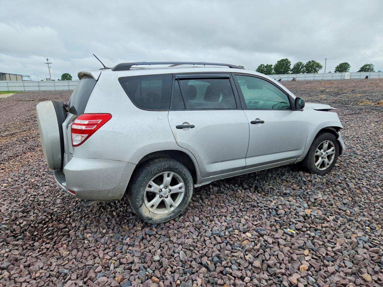 2010 Toyota Rav4 Base Silver vin: 2T3BK4DV7AW020713
