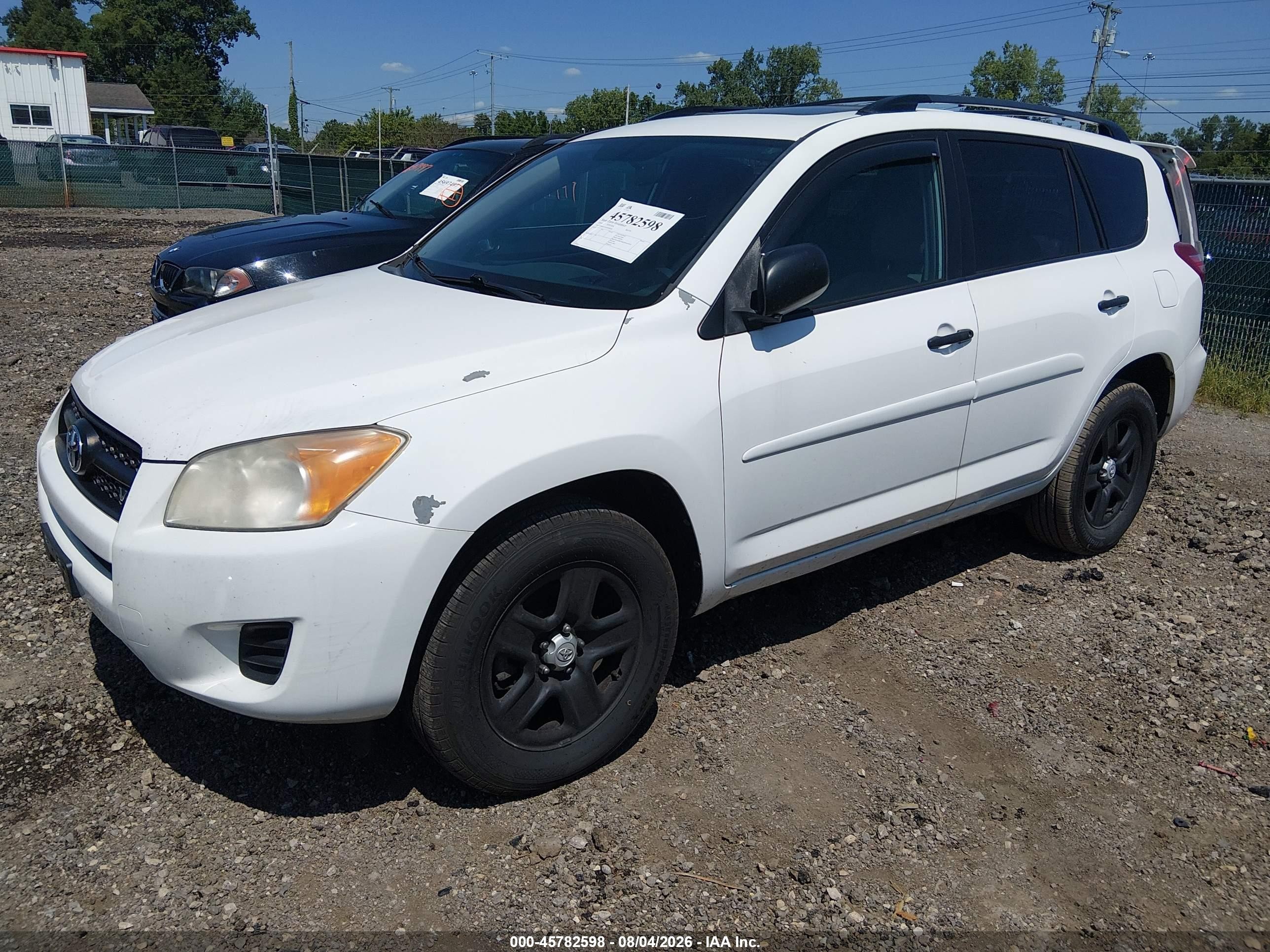 2010 Toyota Rav4 Base V6 White vin: 2T3BK4DV9AW028358