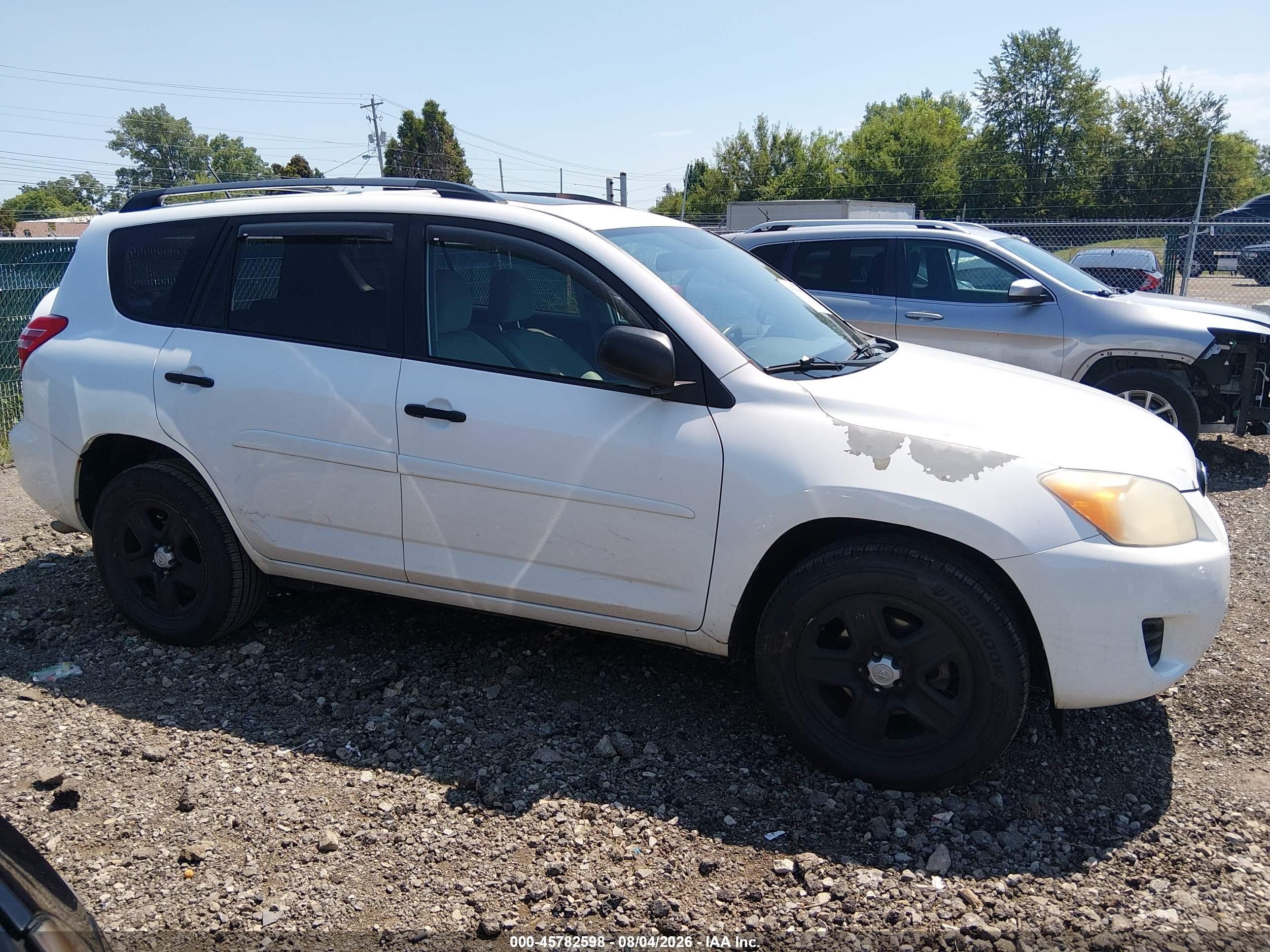 2010 Toyota Rav4 Base V6 White vin: 2T3BK4DV9AW028358