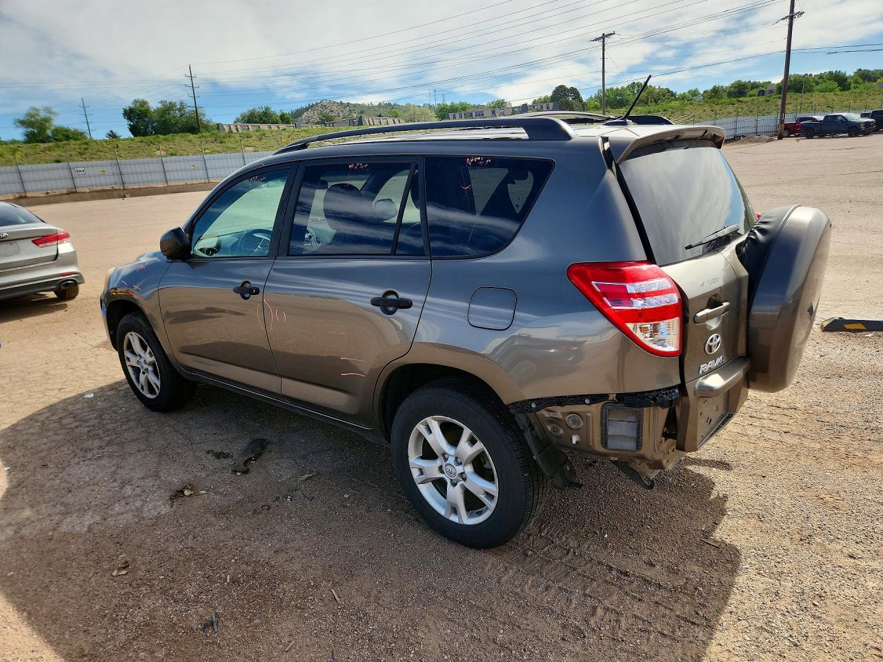 2011 Toyota Rav4 Base Gray vin: 2T3BK4DV9BW046764