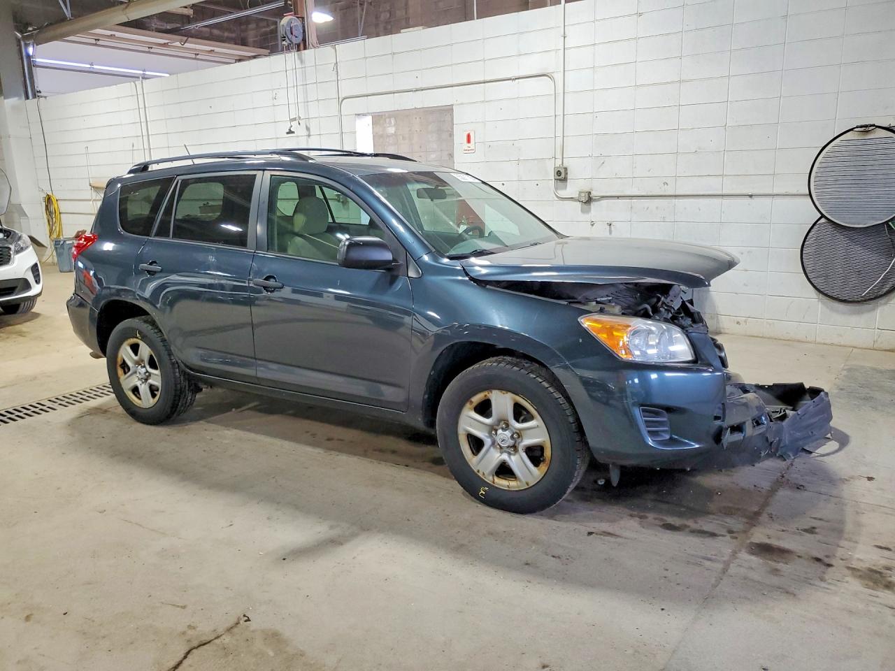 2010 Toyota Rav4 Base Green vin: 2T3BK4DVXAW023749