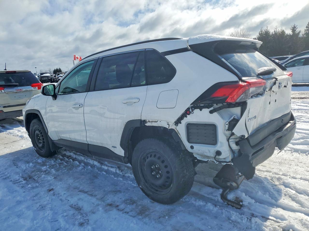 2024 Toyota Rav4 Le Белый vin: 2T3BWRFV0RW212923